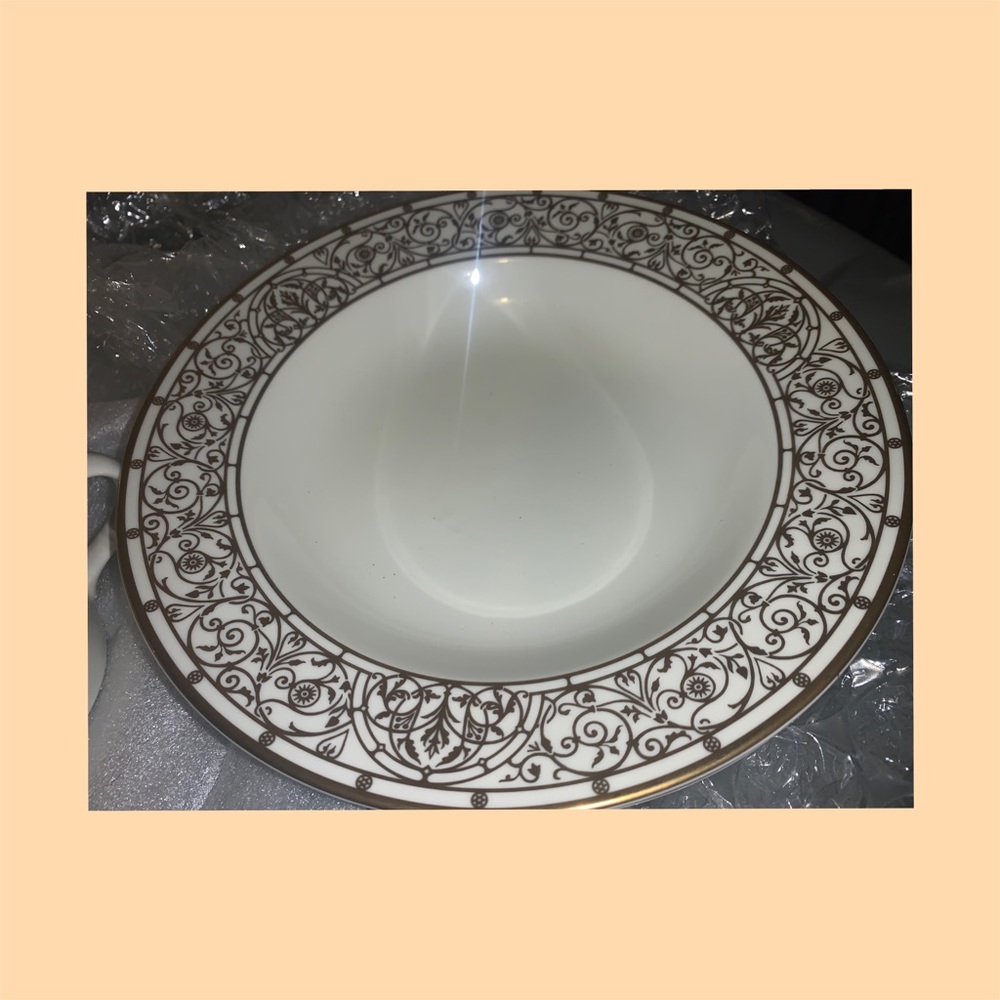 Mikasa gold China buffet /vegetable platter NWT